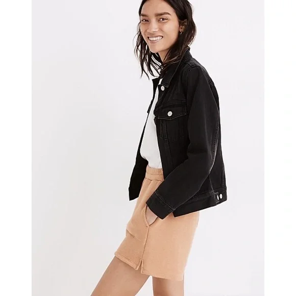 Madewell The Jean Jacket in Lunar Wash - Picture 3 of 7